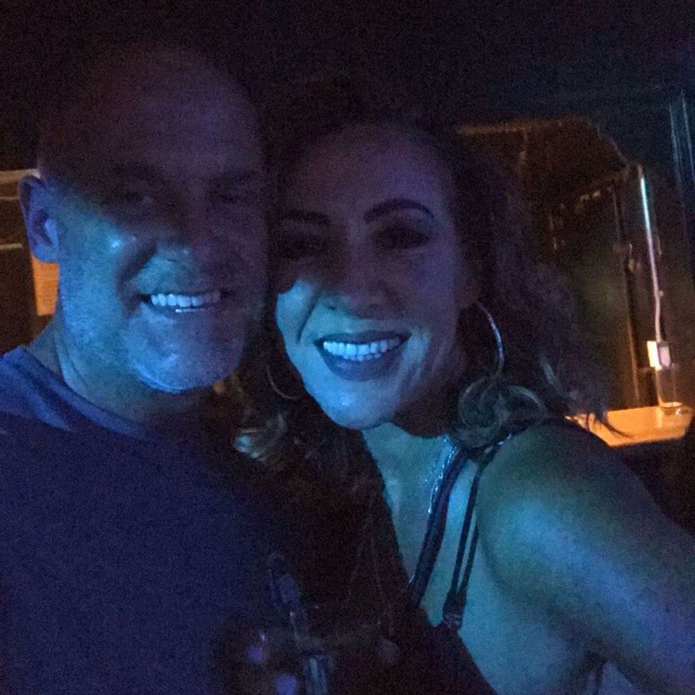 Meet your Posher, Elia